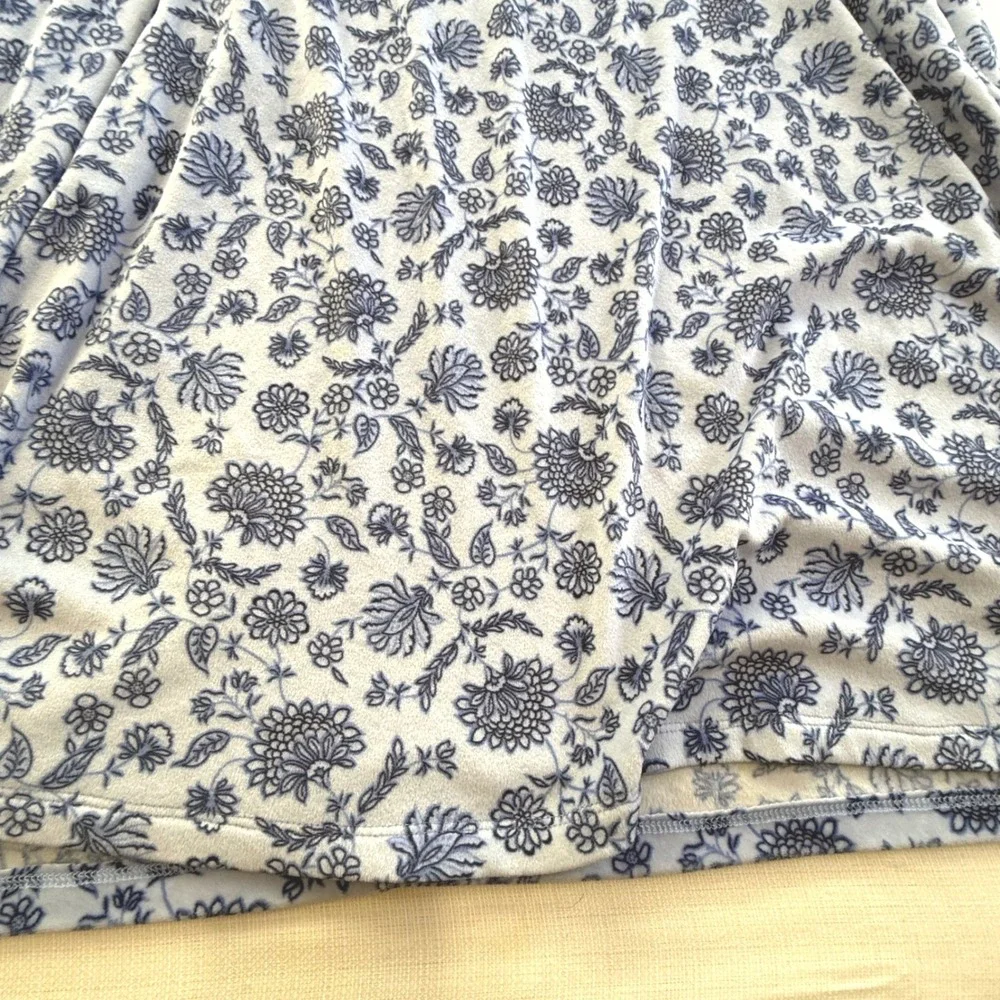 Aria Collection‎ XL Blue Floral Fleece Nightgown Long Sleeve Button Neck
